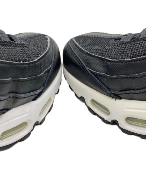 NIKE（ナイキ）NIKE (ナイキ) AIR MAX95 ホワイト×ブラック サイズ:23.5㎝の古着・服飾アイテム