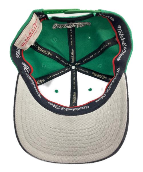 MITCHELL & NESS（ミッチェルアンドネス）MITCHELL & NESS (ミッチェルアンドネス) キャップ グリーン×ブラックの古着・服飾アイテム