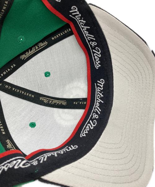 MITCHELL & NESS（ミッチェルアンドネス）MITCHELL & NESS (ミッチェルアンドネス) キャップ グリーン×ブラックの古着・服飾アイテム