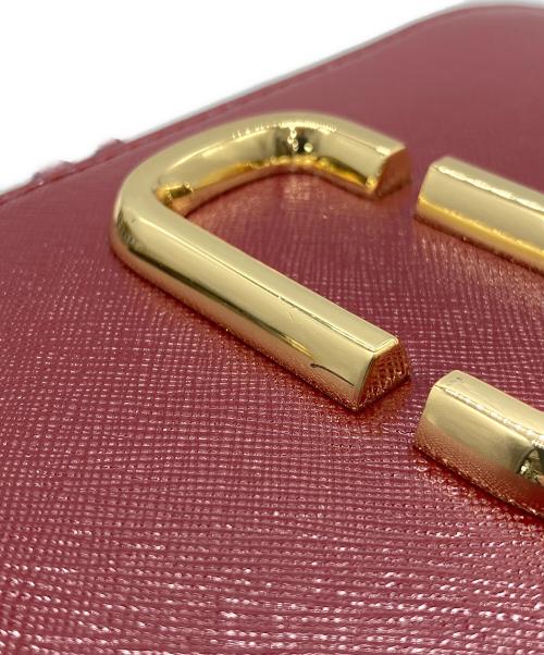 Marc by Marc Jacobs（マークバイマークジェイコブス）Marc by Marc Jacobs (マークバイマークジェイコブス) スナップショット レッド×グレーの古着・服飾アイテム