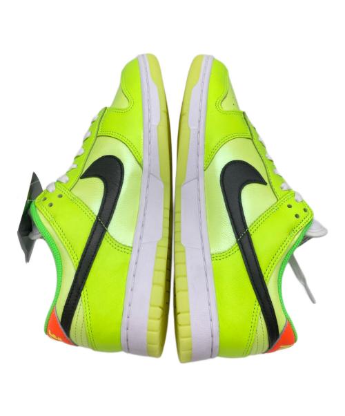 NIKE（ナイキ）NIKE (ナイキ) DUNK LOW SE ライトグリーン×オレンジ サイズ:28cm 未使用品の古着・服飾アイテム