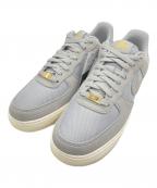 NIKEナイキ）の古着「AIR FORCE 1 07 LV8」｜グレー×ゴールド