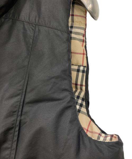 BURBERRY BLUE LABEL（バーバリー ブルー レーベル）BURBERRY BLUE LABEL (バーバリーロンドンブルーレーベル) ダウンベスト ブラック サイズ:SIZE 38の古着・服飾アイテム