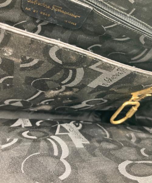 Salvatore Ferragamo（サルヴァトーレ フェラガモ）Salvatore Ferragamo (サルヴァトーレ フェラガモ) ハンドバッグ ブラックの古着・服飾アイテム
