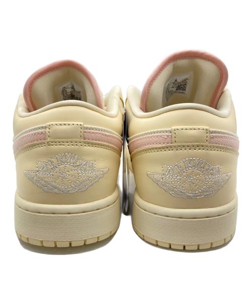 NIKE（ナイキ）NIKE (ナイキ) Air Jordan 1 Low SE アイボリー×ピンク サイズ:28.5cm 未使用品の古着・服飾アイテム