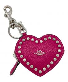 COACH（コーチ）の古着「ハートポーチ・リベット」｜ピンク×シルバー