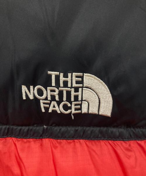 THE NORTH FACE（ザ ノース フェイス）THE NORTH FACE (ザ ノース フェイス) ヌプシベスト レッド×ブラック サイズ:Mサイズの古着・服飾アイテム