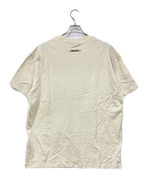 FOG ESSENTIALS（フィアオブゴッド エッセンシャル）FOG ESSENTIALS (フィアオブゴッド エッセンシャル) 半袖カットソー アイボリー サイズ:Mサイズの古着・服飾アイテム