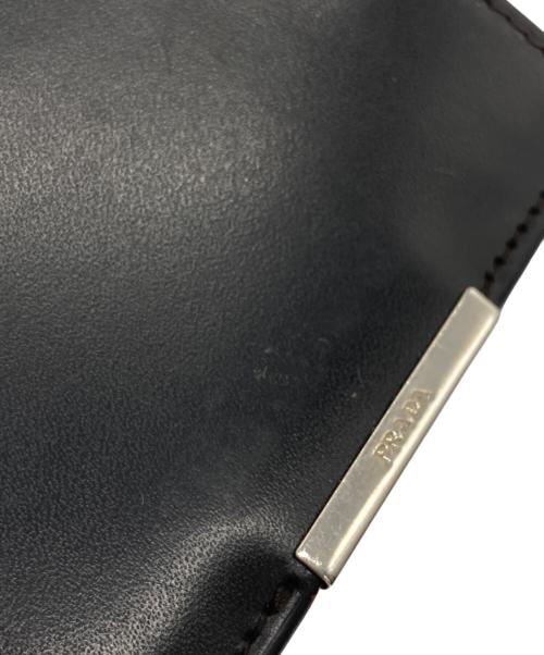 PRADA（プラダ）PRADA (プラダ) 2つ折り財布 ブラックの古着・服飾アイテム
