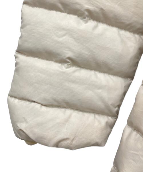 Patagonia（パタゴニア）Patagonia (パタゴニア) ダウンジャケット アイボリー サイズ:XSサイズの古着・服飾アイテム