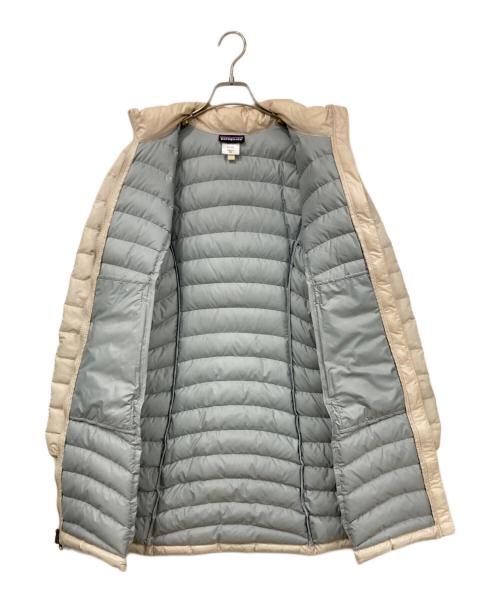 Patagonia（パタゴニア）Patagonia (パタゴニア) ダウンジャケット アイボリー サイズ:XSサイズの古着・服飾アイテム