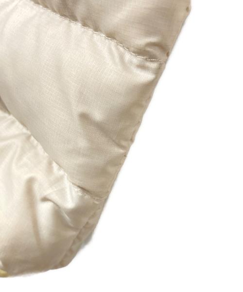 Patagonia（パタゴニア）Patagonia (パタゴニア) ダウンジャケット アイボリー サイズ:XSサイズの古着・服飾アイテム