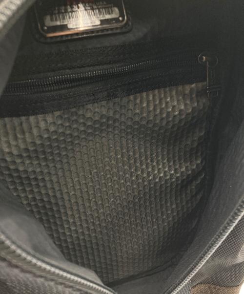 TUMI（トゥミ）TUMI (トゥミ) ボディバッグ ブラックの古着・服飾アイテム