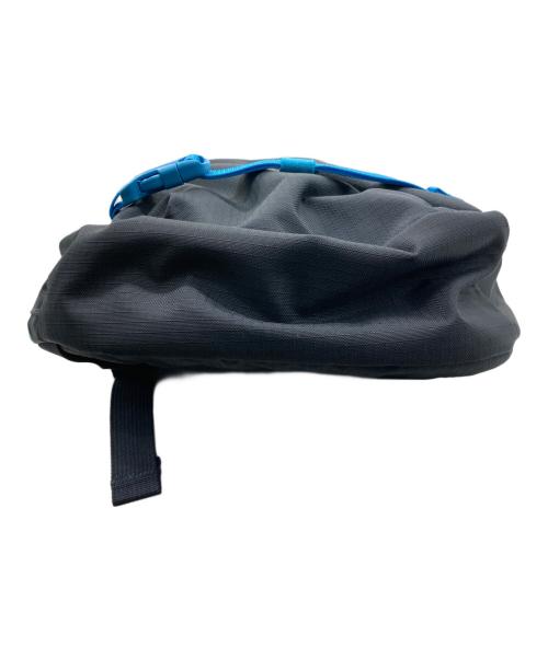 Patagonia（パタゴニア）Patagonia (パタゴニア) ボディーバッグ ネイビー×パープルの古着・服飾アイテム