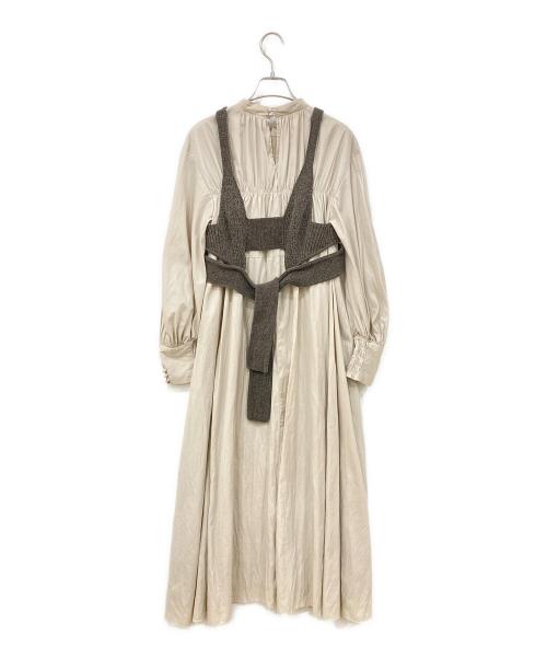 PUBLIC TOKYO（パブリックトウキョウ）PUBLIC TOKYO (パブリックトウキョウ) 長袖ワンピース ベージュ サイズ:SIZE Freeの古着・服飾アイテム
