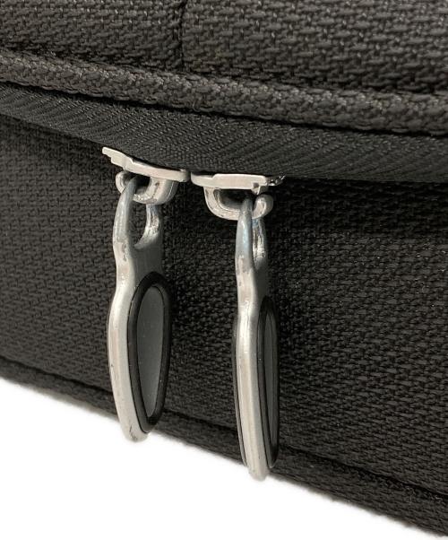 TUMI（トゥミ）TUMI (トゥミ) 2WAYショルダーバッグ ブラック×グレーの古着・服飾アイテム