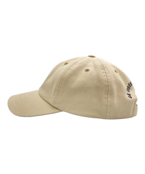 Vivienne Westwood（ヴィヴィアンウエストウッド）Vivienne Westwood (ヴィヴィアンウエストウッド) キャップ ベージュ×ブラックの古着・服飾アイテム