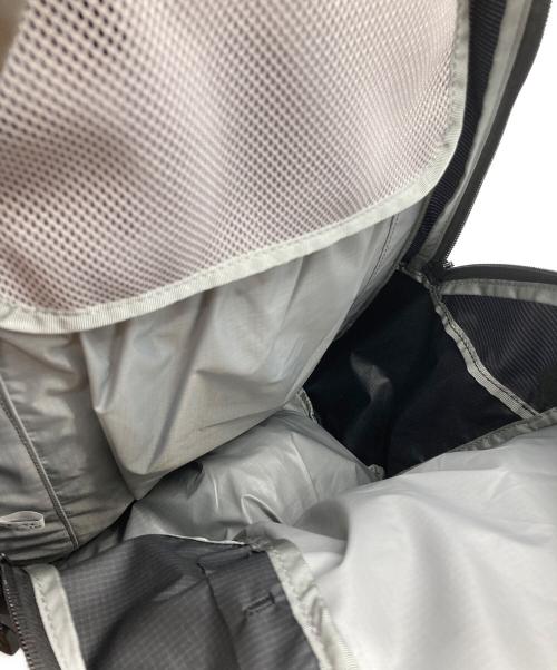 mont-bell（モンベル）mont-bell (モンベル) バックパック ブラック×ホワイトの古着・服飾アイテム