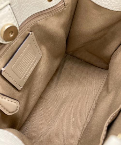 COACH（コーチ）COACH (コーチ) 2WAYバッグ ホワイトの古着・服飾アイテム