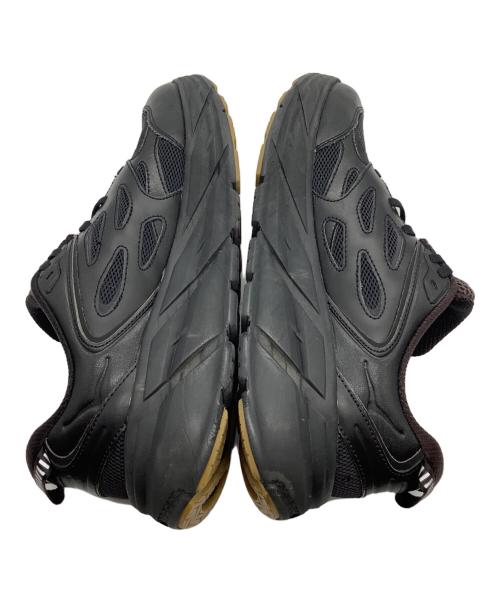 HOKAONEONE（ホカオネオネ）HOKAONEONE (ホカオネオネ) スニーカー ブラック×ブラウン サイズ:26.5の古着・服飾アイテム
