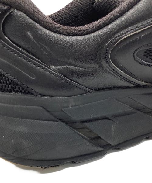 HOKAONEONE（ホカオネオネ）HOKAONEONE (ホカオネオネ) スニーカー ブラック×ブラウン サイズ:26.5の古着・服飾アイテム