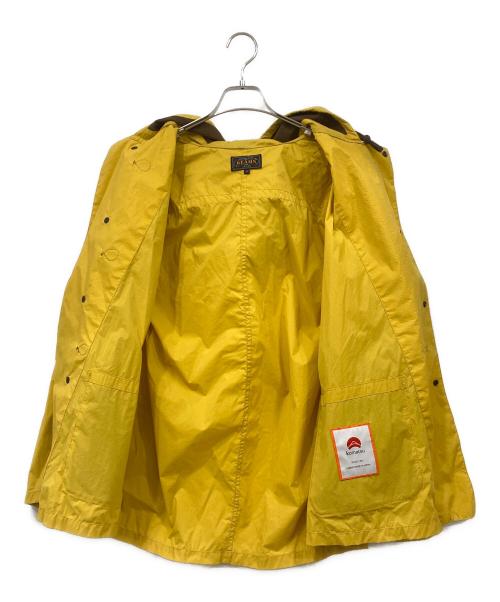 BEAMS（ビームス）BEAMS (ビームス) KOMATSU (コマツ) ナイロンコート イエロー×ブラウン サイズ:Mの古着・服飾アイテム