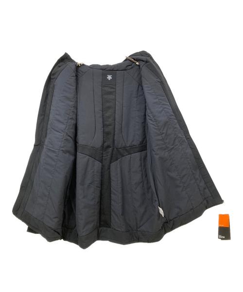 DESCENTE（デサント）DESCENTE (デサント) 中綿ジャケット ブラック サイズ:SIZE XC 未使用品の古着・服飾アイテム