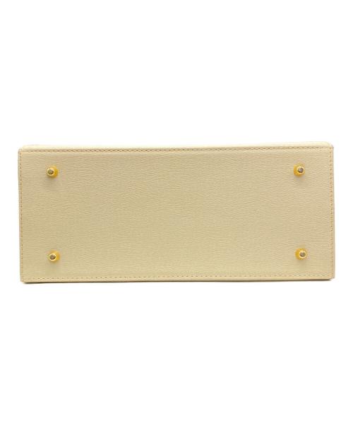 BURBERRY（バーバリー）BURBERRY (バーバリー) トートバッグ アイボリーの古着・服飾アイテム