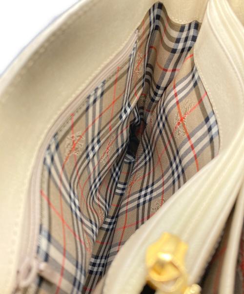 BURBERRY（バーバリー）BURBERRY (バーバリー) トートバッグ アイボリーの古着・服飾アイテム