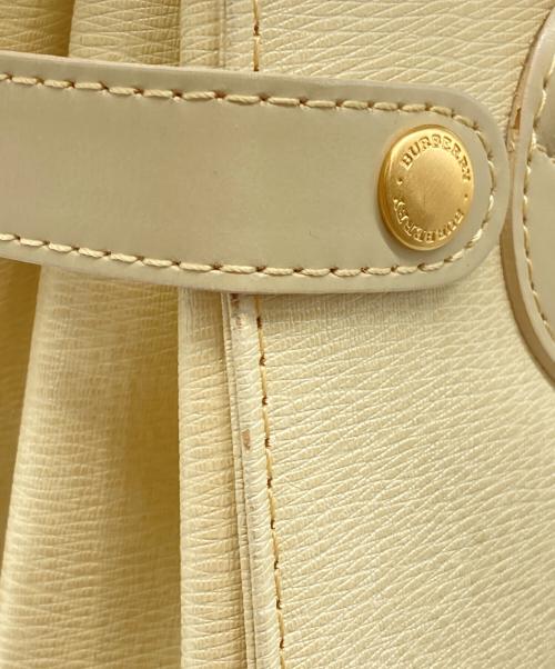 BURBERRY（バーバリー）BURBERRY (バーバリー) トートバッグ アイボリーの古着・服飾アイテム