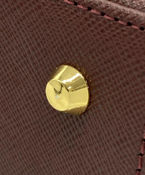 BURBERRY（バーバリー）BURBERRY (バーバリー) ハンドバッグ ボルドーの古着・服飾アイテム