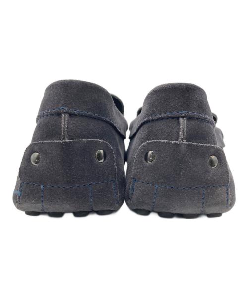 TOD'S（トッズ）TOD'S (トッズ) ドライビングシューズ グレー サイズ:6 1/2の古着・服飾アイテム