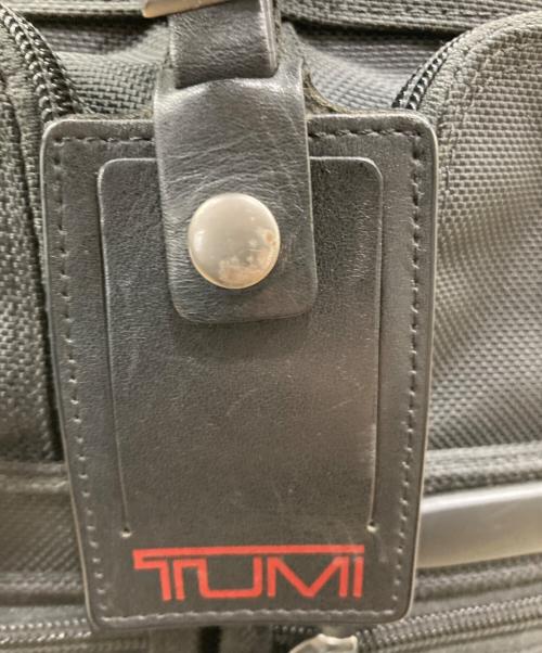 TUMI（トゥミ）TUMI (トゥミ) ビジネスブリーフケース ブラックの古着・服飾アイテム