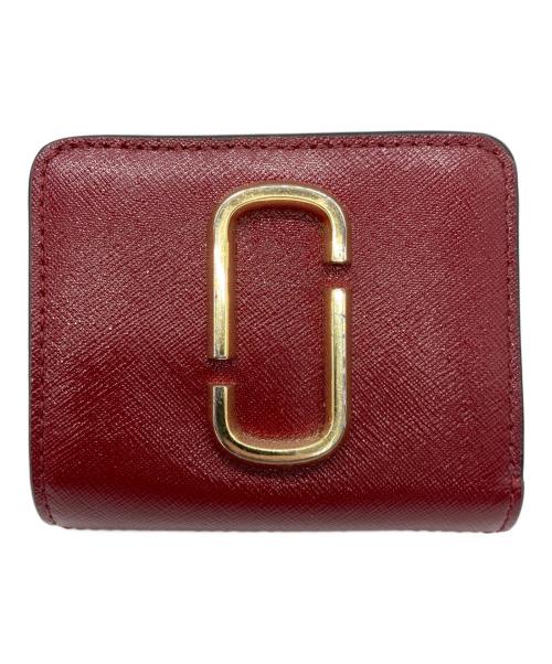 MARC JACOBS（マークジェイコブズ）MARC JACOBS (マークジェイコブズ) ミニコンパクトウォレット ボルドー×ゴールドの古着・服飾アイテム