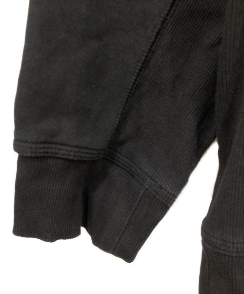 CarHartt（カーハート）CarHartt (カーハート) プルオーバーパーカー ブラック サイズ:XLサイズの古着・服飾アイテム