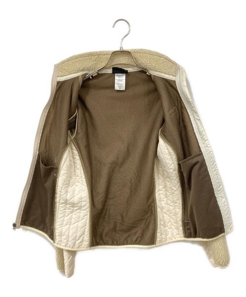 Patagonia（パタゴニア）Patagonia (パタゴニア) シンチラレトロXジャケット ベージュ サイズ:XSの古着・服飾アイテム