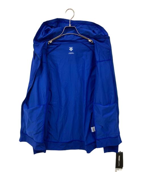 DESCENTE（デサント）DESCENTE (デサント) ジップジャケット ブルー×ブラック サイズ:L 未使用品の古着・服飾アイテム
