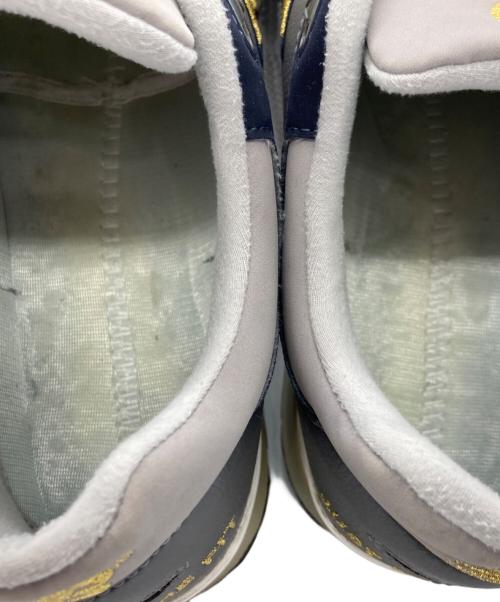 NEW BALANCE（ニューバランス）NEW BALANCE (ニューバランス) スニーカー グレー×ゴールド サイズ:27.5cmの古着・服飾アイテム