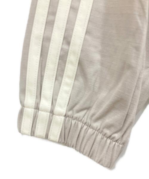 adidas（アディダス）adidas (アディダス) トラックジャケット ベージュ サイズ:3XL 未使用品の古着・服飾アイテム
