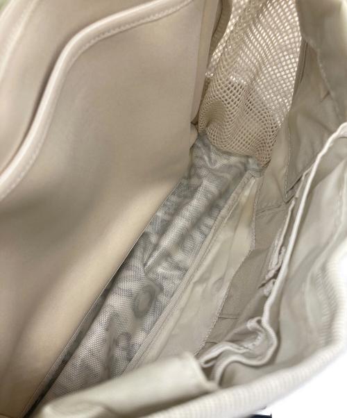 THE NORTH FACE（ザ ノース フェイス）THE NORTH FACE (ザ ノース フェイス) メッセンジャーバッグ グレーの古着・服飾アイテム