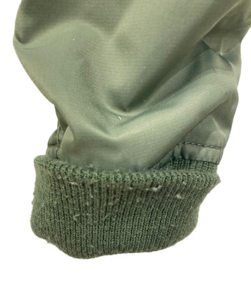 AVIREX（アヴィレックス）AVIREX (アヴィレックス) MA-1ジャケット カーキ サイズ:Mの古着・服飾アイテム