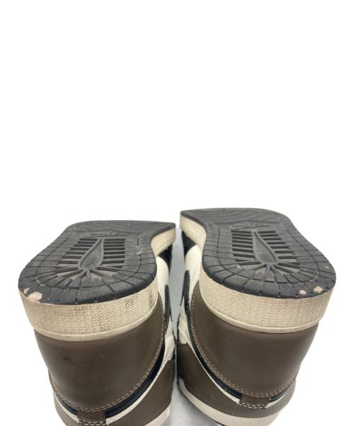 NIKE（ナイキ）NIKE (ナイキ) スニーカー ブラウン×ブラック サイズ:28cmの古着・服飾アイテム