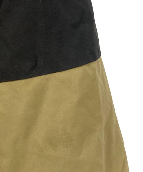 FIRST DOWN（ファーストダウン）FIRST DOWN (ファーストダウン) パネルショートダウン カーキ×ブラック サイズ:Sの古着・服飾アイテム