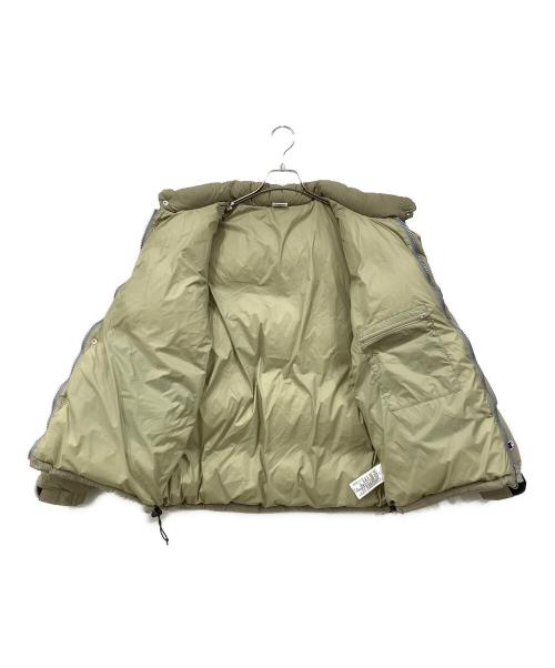 Champion（チャンピオン）Champion (チャンピオン) ダウンジャケット グレー サイズ:SIZE Mの古着・服飾アイテム