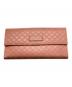 GUCCI（グッチ）の古着「3つ折り財布」｜ピンク