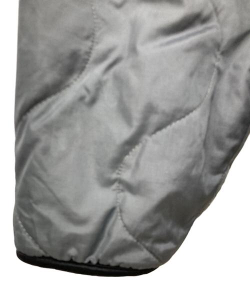 WILD THINGS（ワイルドシングス）WILD THINGS (ワイルドシングス) リバーシブルプリマロフトジャケット グレー×イエロー サイズ:Lの古着・服飾アイテム