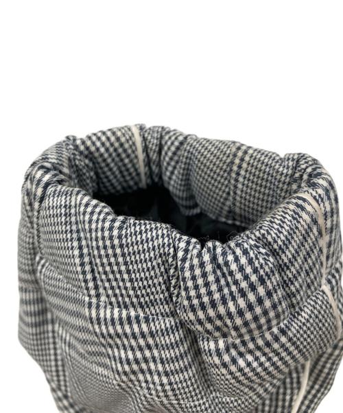 DESCENTE（デサント）DESCENTE (デサント) ライトダウンジャケット グレー サイズ:Mの古着・服飾アイテム