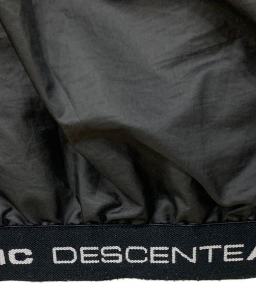 DESCENTE（デサント）DESCENTE (デサント) ライトダウンジャケット グレー サイズ:Mの古着・服飾アイテム