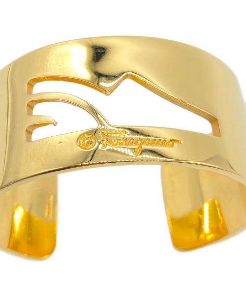 Ferragamo（フェラガモ）Ferragamo (フェラガモ) バングル ゴールドの古着・服飾アイテム