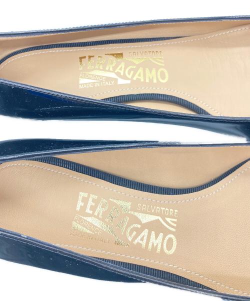 Salvatore Ferragamo（サルヴァトーレ フェラガモ）Salvatore Ferragamo (サルヴァトーレ フェラガモ) パンプス ブラック サイズ:6 1/2の古着・服飾アイテム